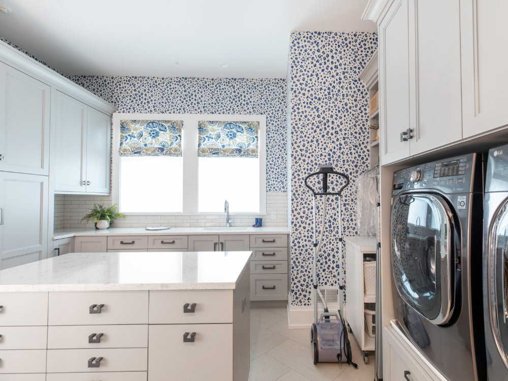Inspire your day with a perky laundry room