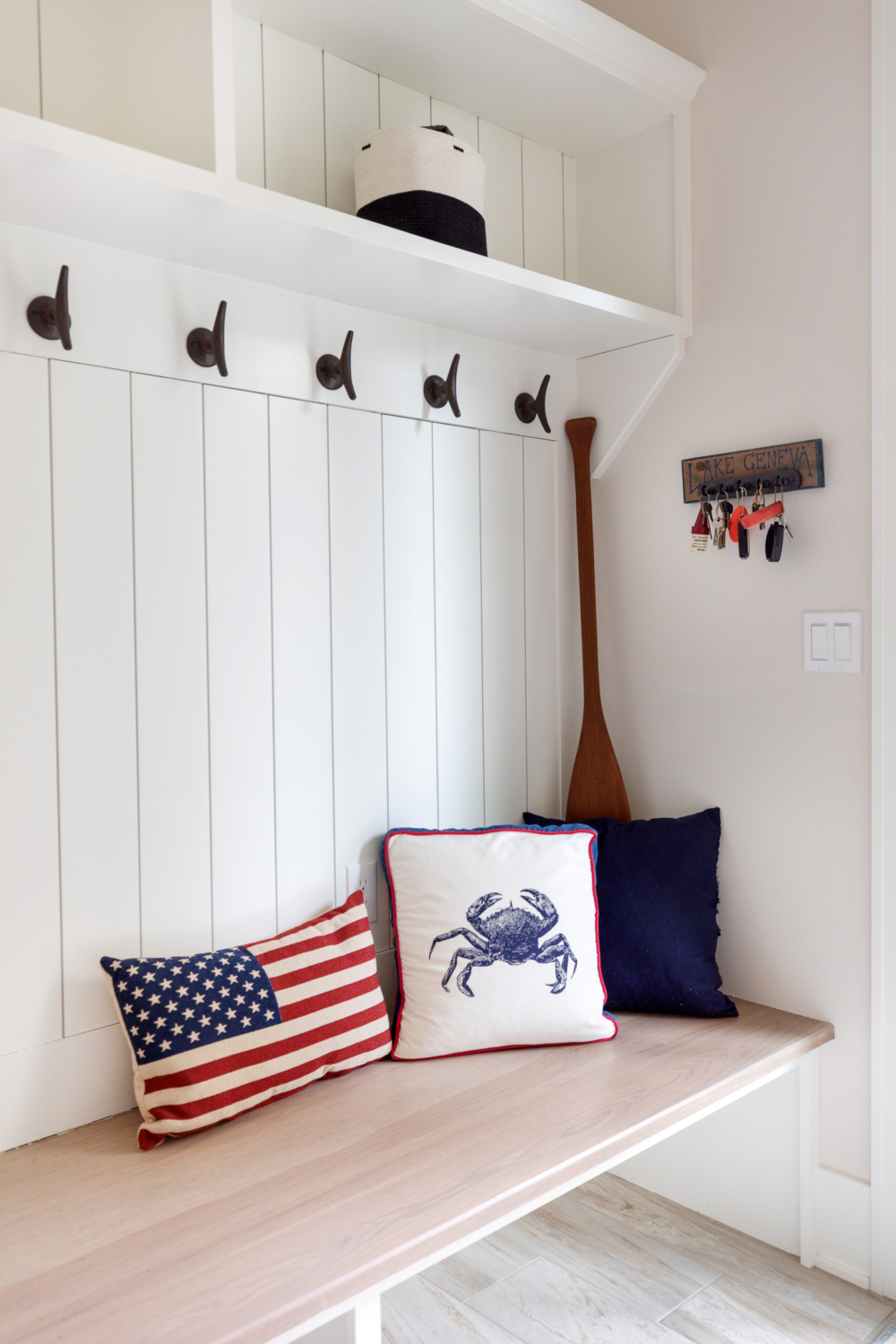 control Mudroom clutter with hooks and seating