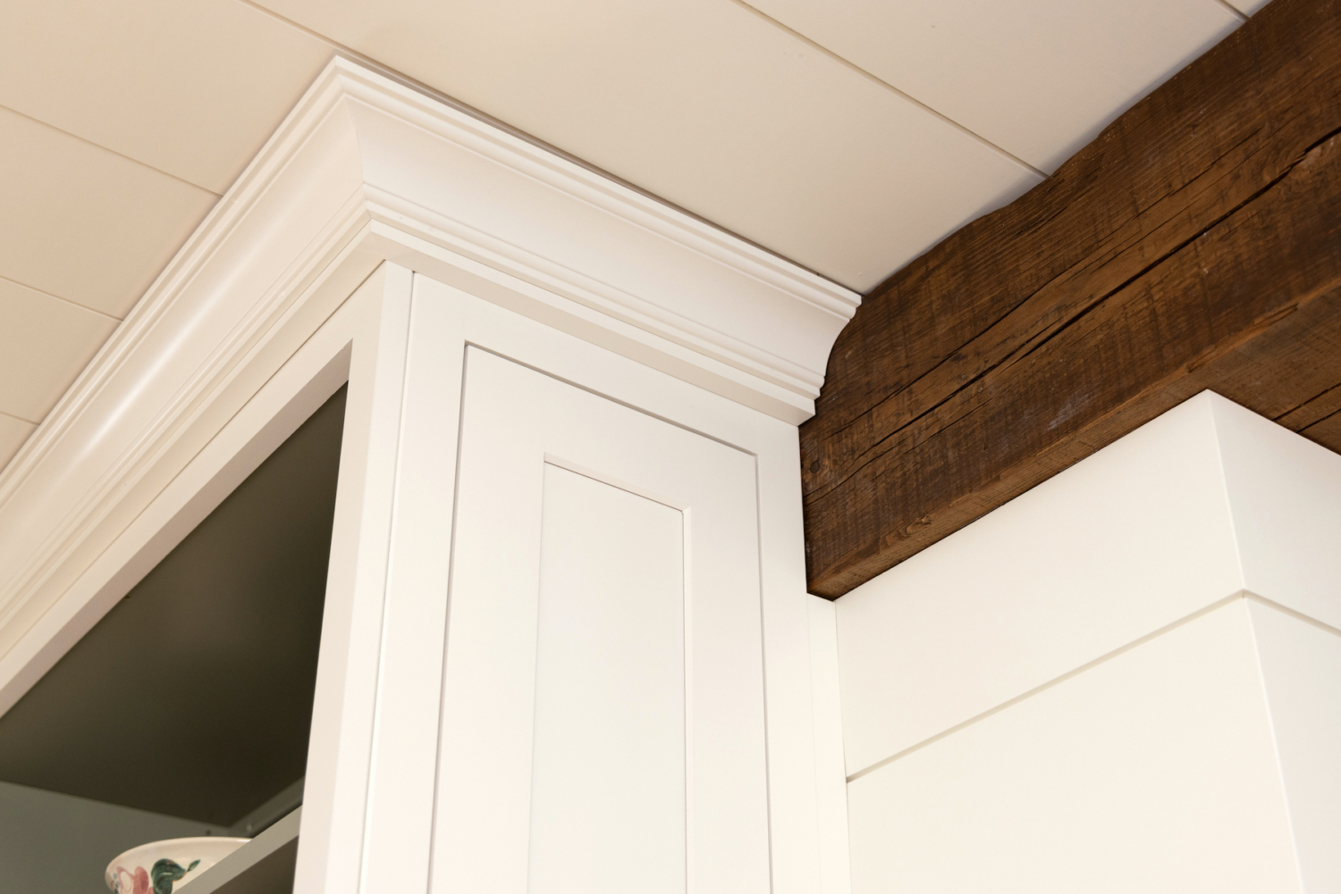 ceiling details think tall
