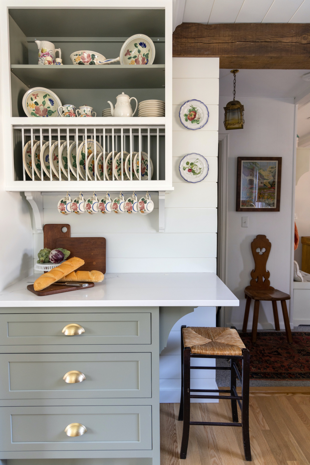 Wall mounted open organization